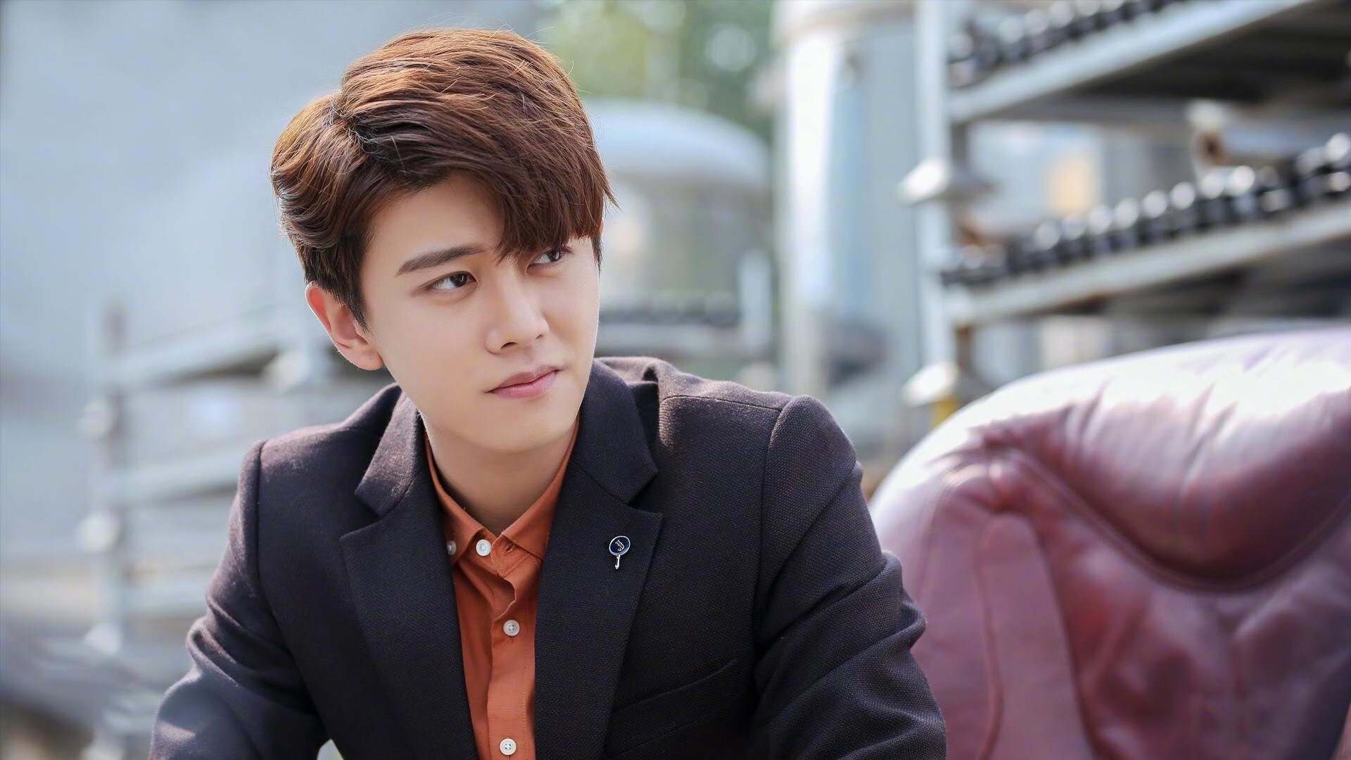 英超火爆对抗：球员拼搏到最后一秒钟，英超火爆对抗_球员拼搏到最后一秒钟的视频